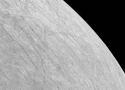 فضاپیمای جونو نزدیکترین چشم انداز از قمر یخی مشتری را ثبت کرد